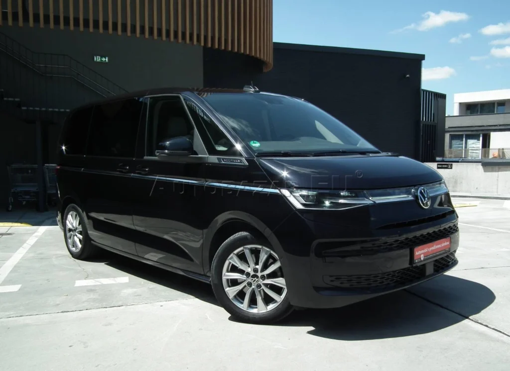Volkswagen T7 Multivan 2.0 TSI Style DSG na predaj