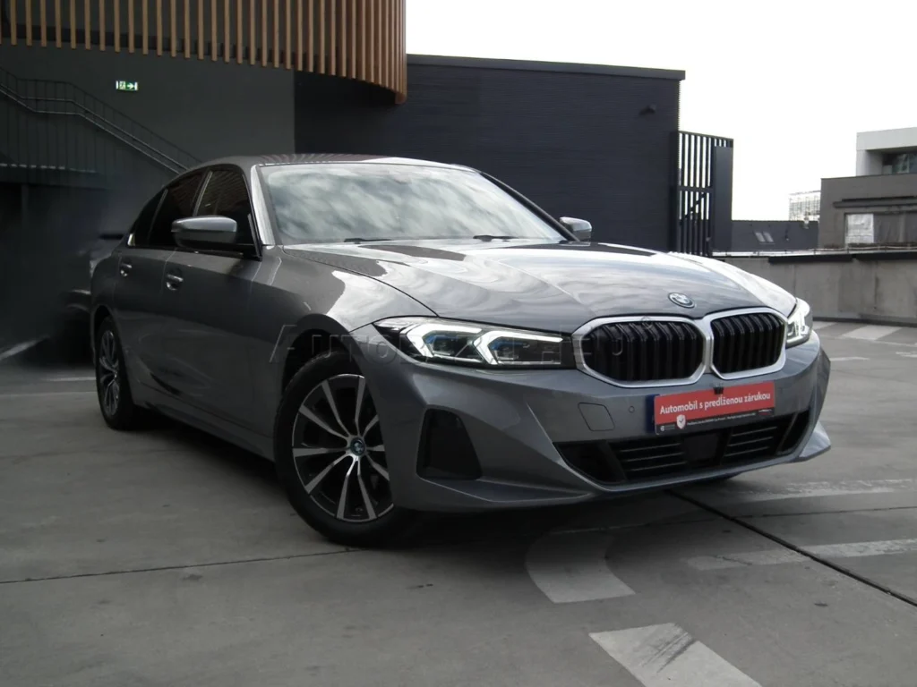 BMW Rad 3 320eA 204ch Sport A8